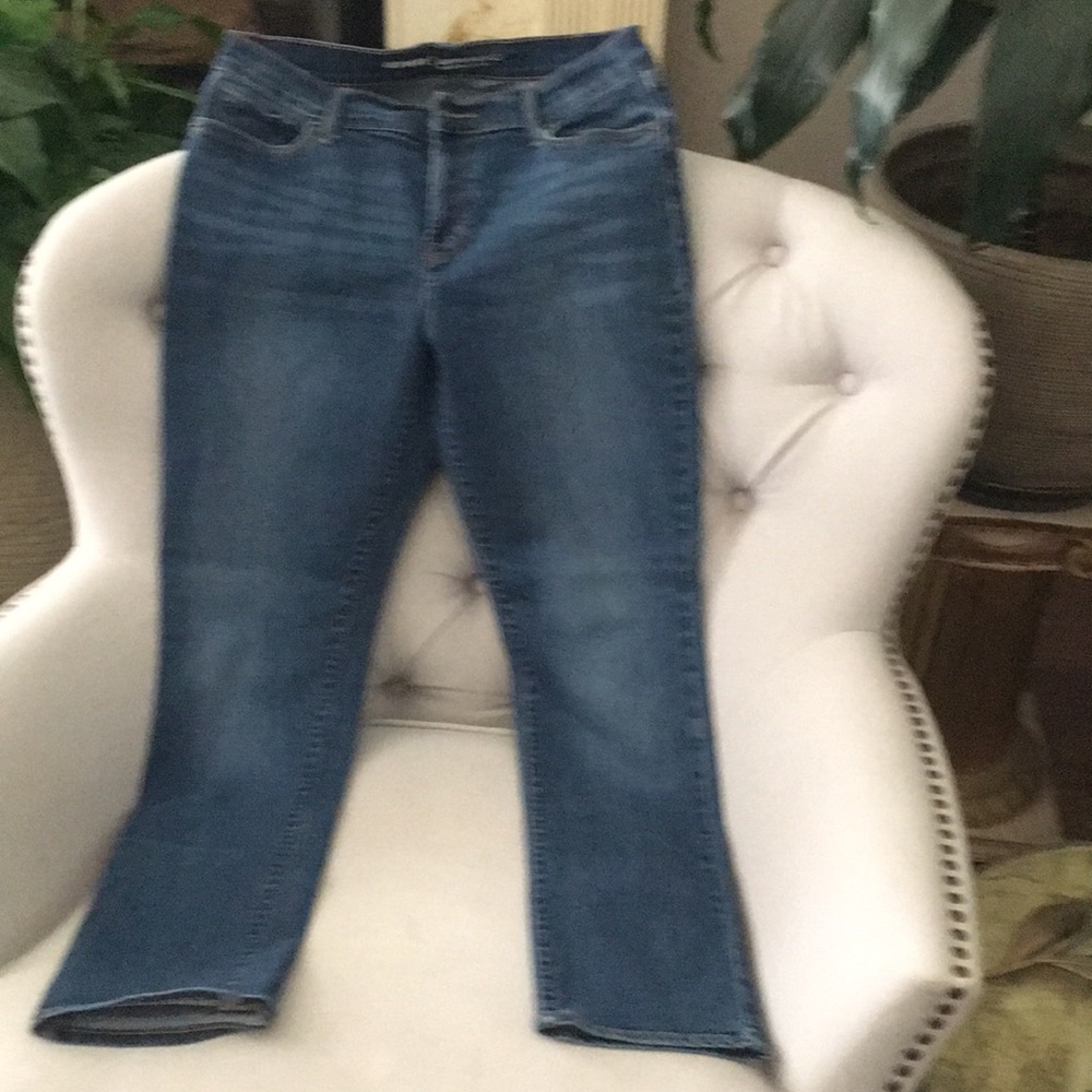 Old Navy straight leg jeans